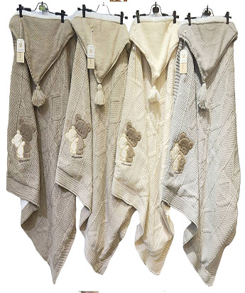 پتو بافت کلاهدار توکرکی طرح خرس تدی و عروسک ماماسی